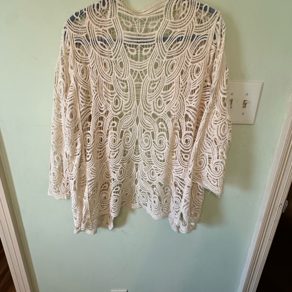 Cream Lace Open tunic - Picture 5 of 7
